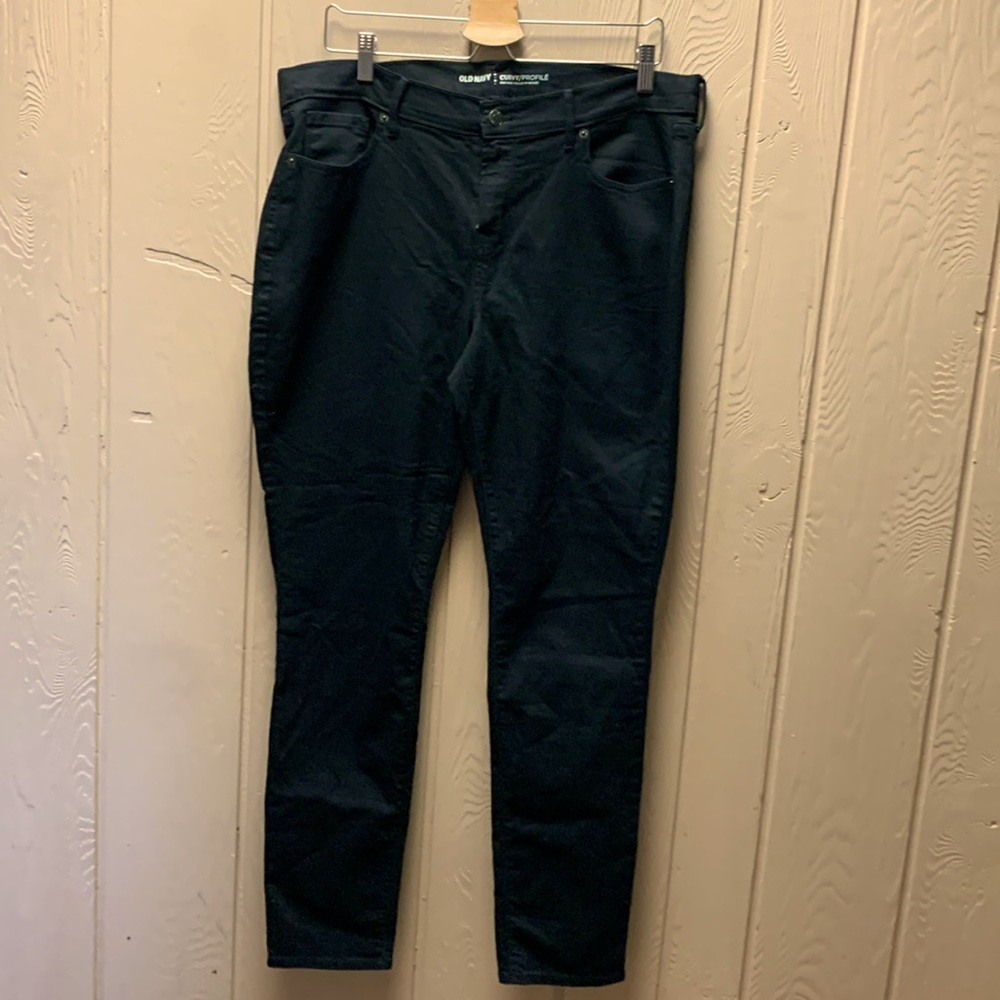 Old Navy size 14 stretch back jeans